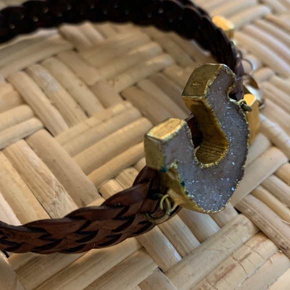 Shimmery Stalagmite Horseshoe Wrap Bracelet - Picture 2 of 7